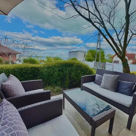 Azur 2 - Panoramic Escape Balatonalmadi